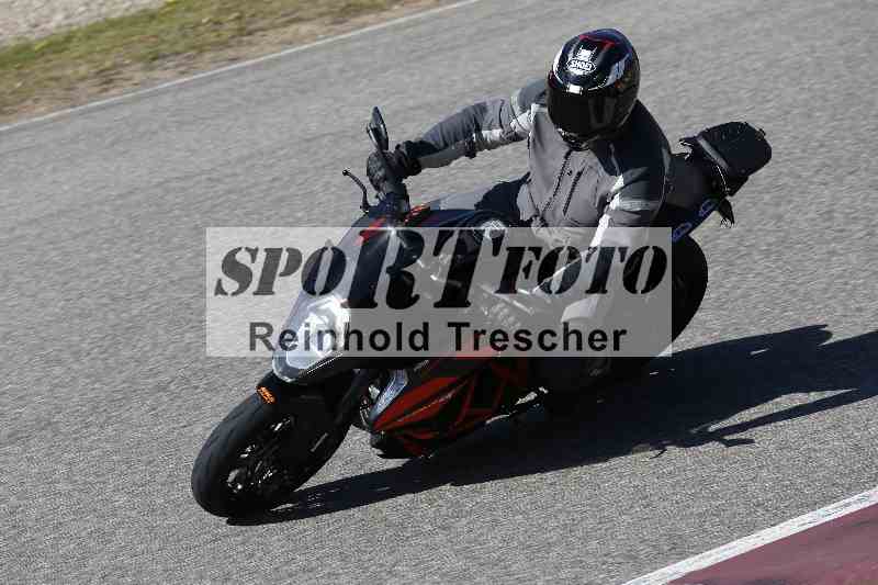 /01 02.04.2026 MAZ ADR/Gruppe rot/ohne